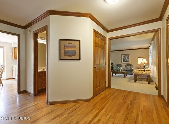 3rd image of 1937 Sprucewood Ct