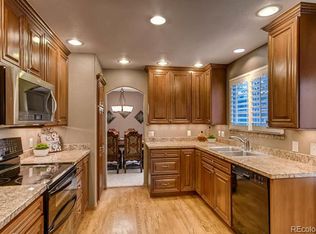 10155 White Oak Way, Highlands Ranch, CO 80129