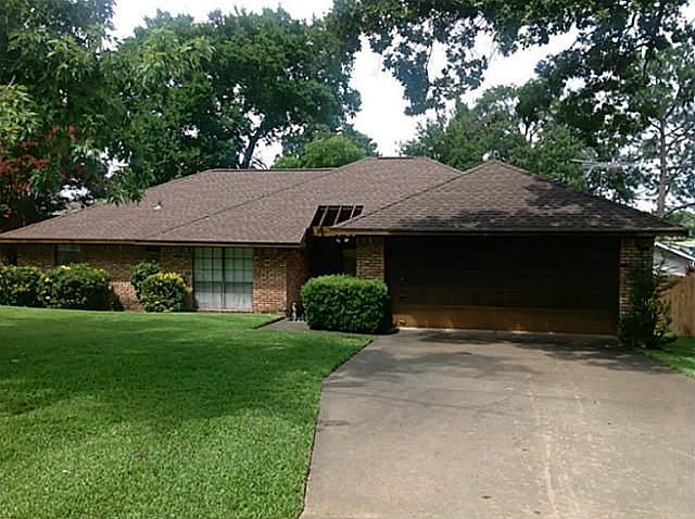 1st image of 233 N Beverly Dr