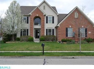 6981 Kindler Dr, New Albany, OH 43054