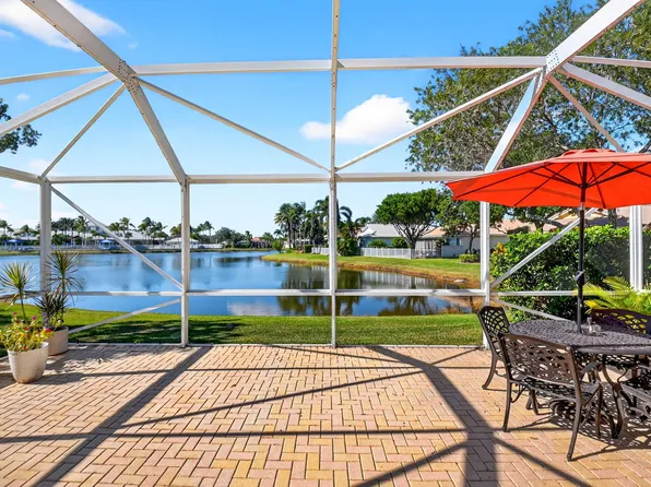 2245 Sapphire Circle, West Palm Beach, FL 33411