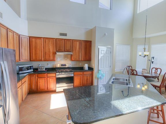 2nd image of 14623 S Avenida Cucana
