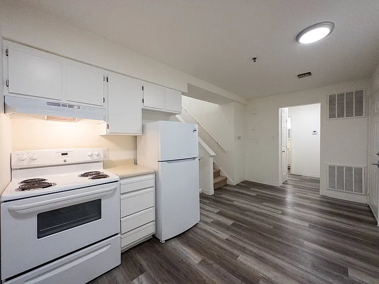 Bakery Apartments — Photo 5