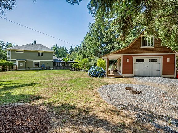 3rd image of 2071 Saras Way