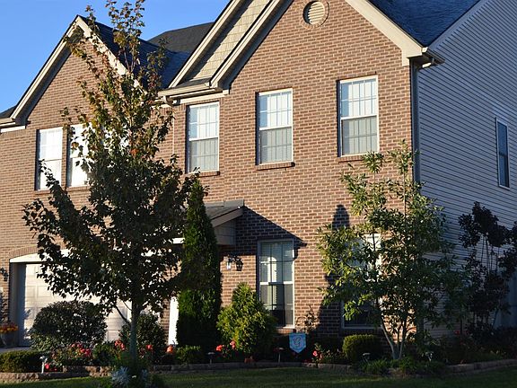 2nd image of 353 Gleneagles Way