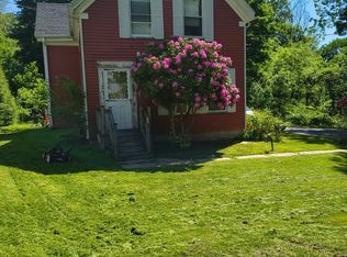 41 Linwood St, Haverhill, MA 01830