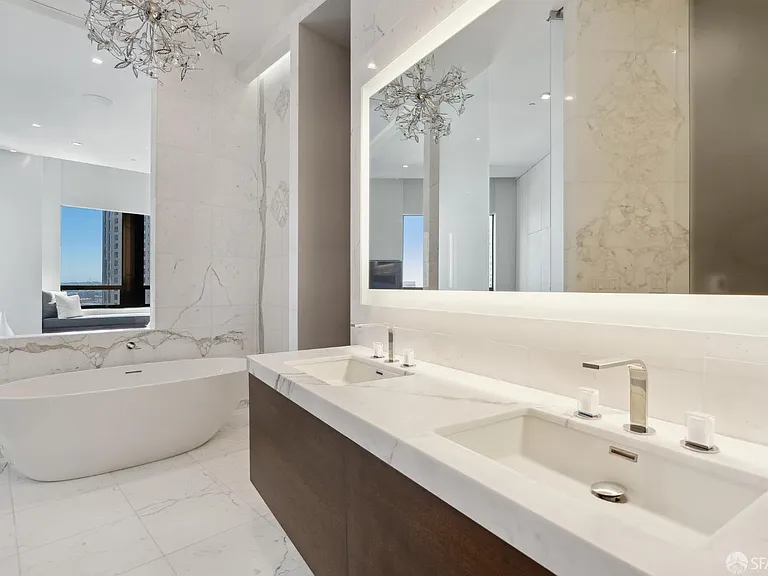690 Market St #1704 — Photo 35