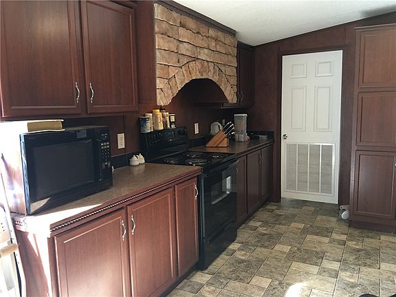 5th image of 543 Private Road 118a