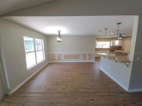 5th image of 2289 HATTIE COURT