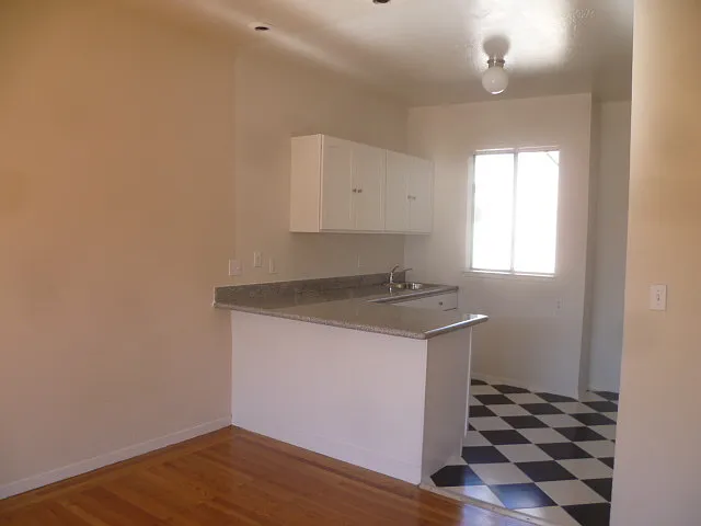 1410 Broadway — Photo 11