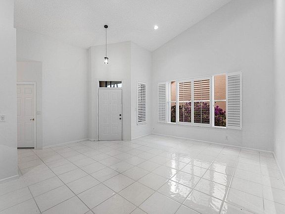 4th image of 8288 Horseshoe Bay Road