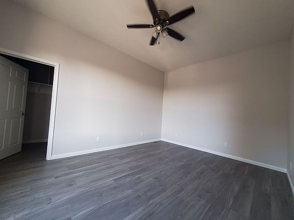 2nd image of 458 N 9th St #3-B1-293