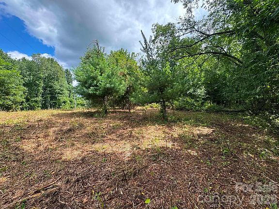 5th image of Wind Ridge Rd