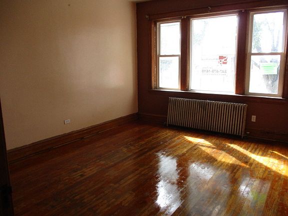 2nd image of 5415 S Fairfield Ave
