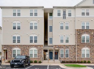 24677 Lynette Springs Ter APT 302, Aldie, VA 20105