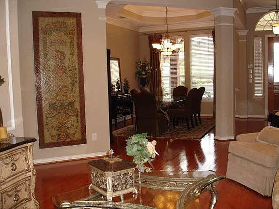 2nd image of 4329 Milsop Dr
