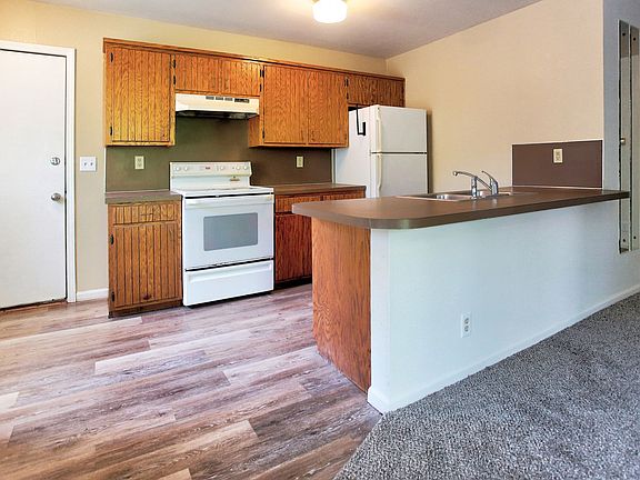 4th image of 2745 Kragspough Ct #0