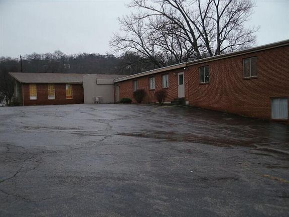 3rd image of 631 De Votie Ave