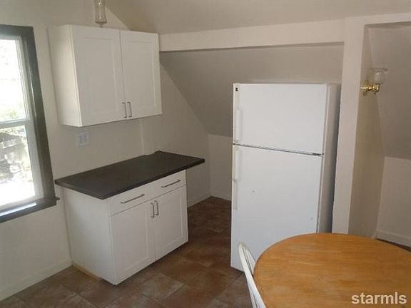 3rd image of 2533 Osborne Ave #1