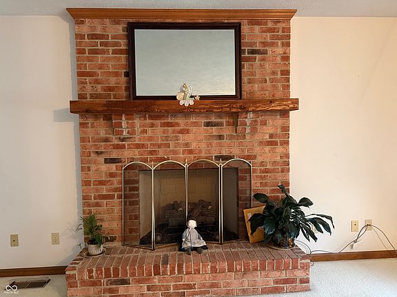 4th image of 1408 Cardinal Ct