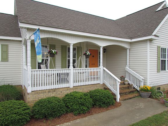 2nd image of 4124 Bailey Dr