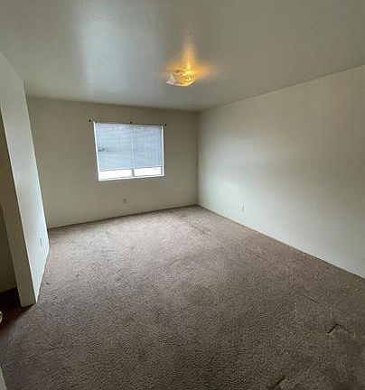 3rd image of 220 W Merritt St #A