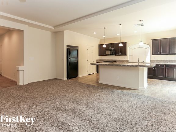 4th image of 9735 Morgan Creek Ct