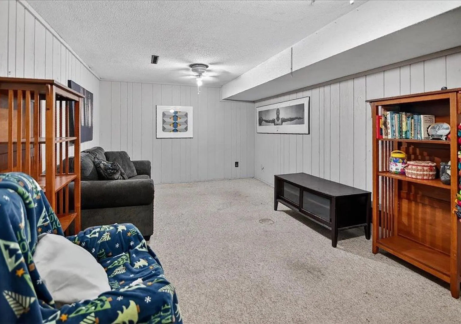 Shorecrest — Photo 2