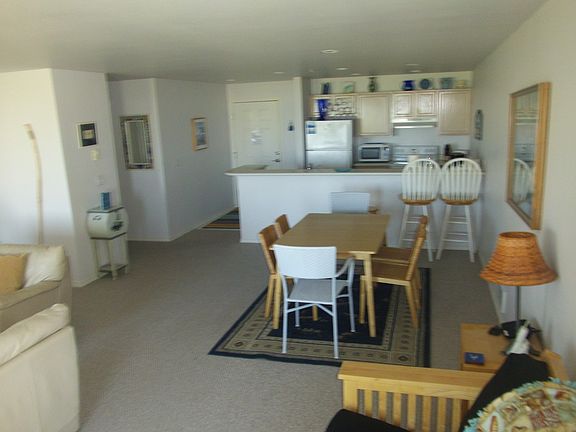 3rd image of 1600 Ocean Ave #222