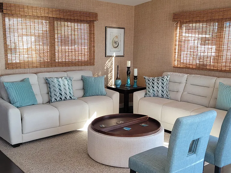 Family room with 2 queen pull out sleeper sofas