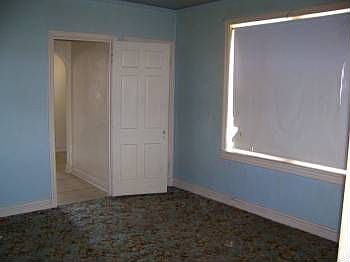 2nd image of 7720 1/2 Snowden Ave