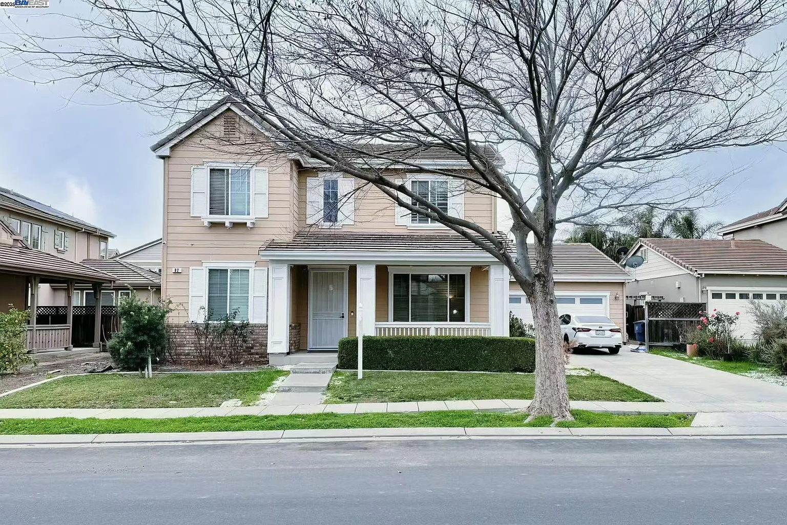 82 Brett Ave photo 1