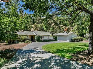 1185 Monticello Rd, Lafayette, CA 94549