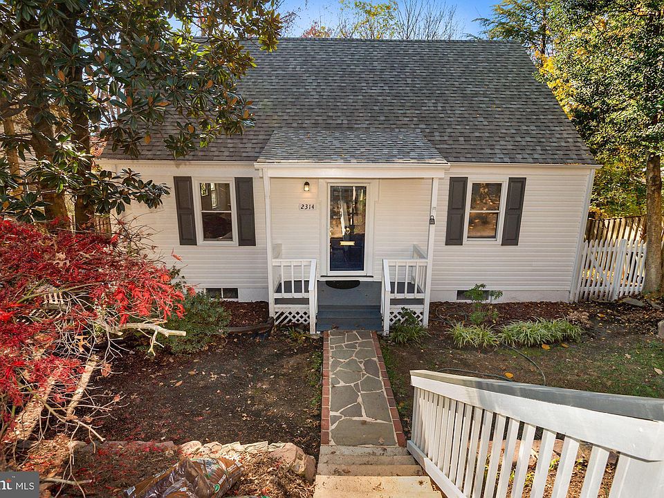 1st image of 2314 S Culpeper St