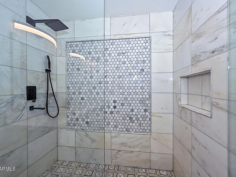 11509 N 109th Way — Photo 35