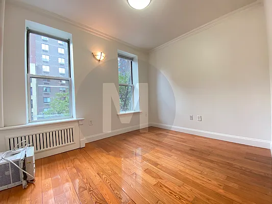 Rented by Kaden Realty | media 1