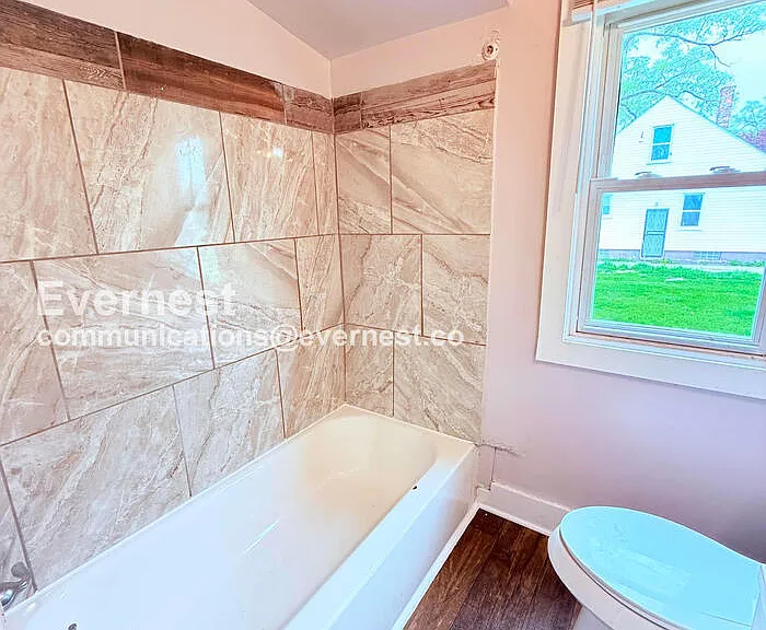 19415 Gable St — Photo 6