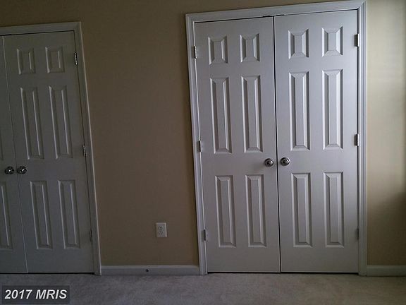 Bedroom (Master) Closet