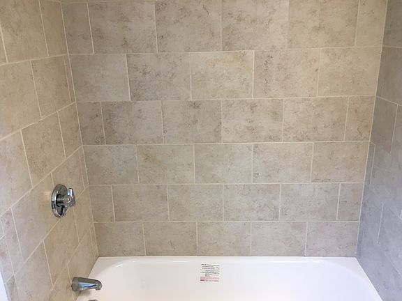 5th image of 728 Chandler St