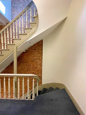 Rented by Compass | media 23