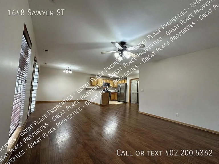 1648 Sawyer St — Photo 8