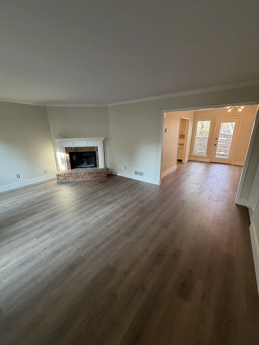Building Photo - 3155 Cape Cir