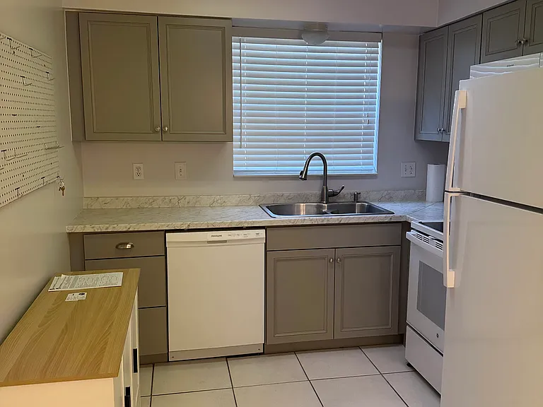 5201 Atlantic Blvd #127 — Photo 4