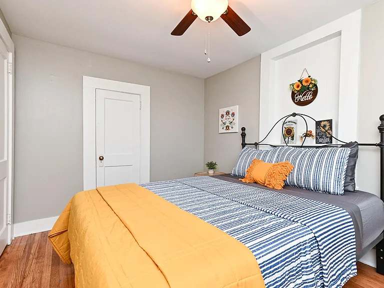Bleckley Ave — Photo 18
