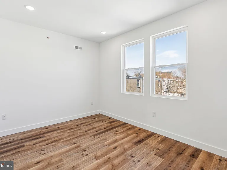 415 W York St #2 — Photo 17