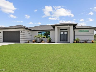 387 Paulcrest Ave, Lehigh Acres, FL, 33974