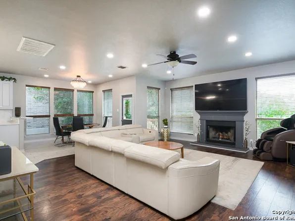 19434 Gran Roble, San Antonio, TX 78258