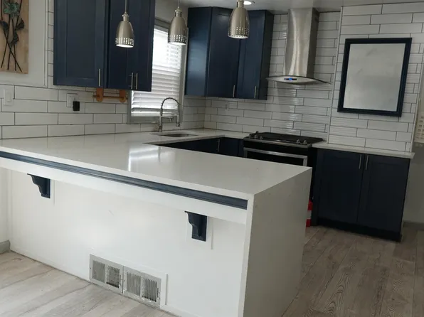 323 Stevens Avenue image 18 of 30