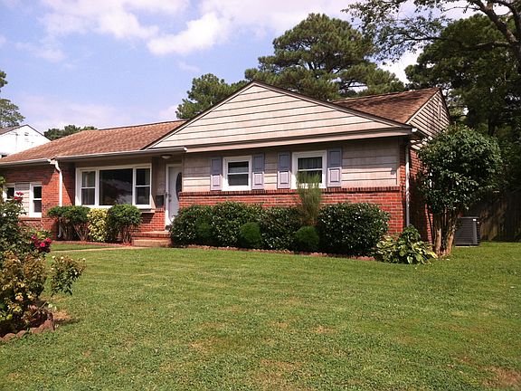3rd image of 7420 Gardner Dr