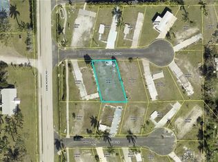 94 Sycamore Ln, Fort Myers, FL 33908